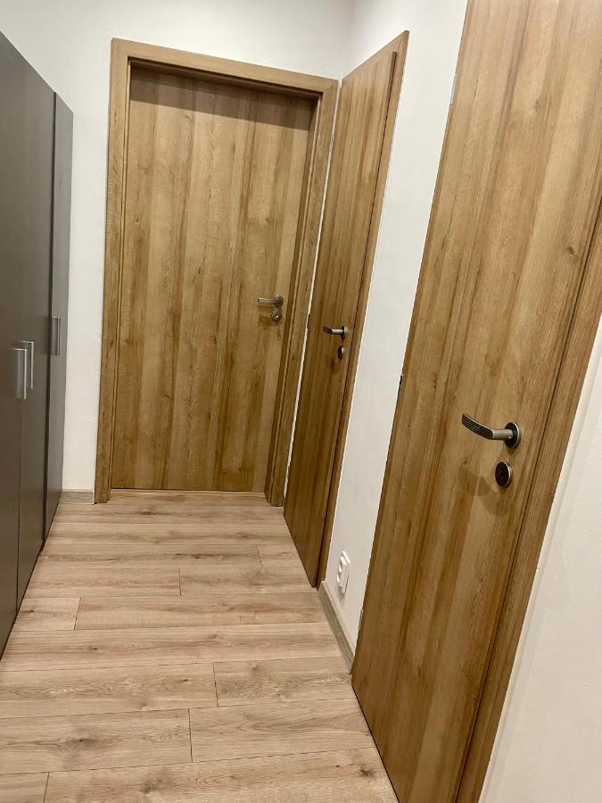 City Ela Center 科希策 外观 照片